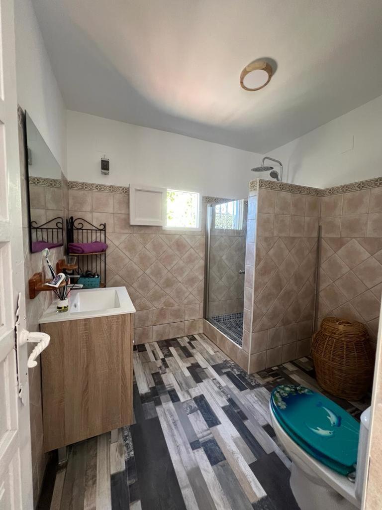 Casa Rural Malaga Monkey Love Con Jacuzzi Iznate Dış mekan fotoğraf